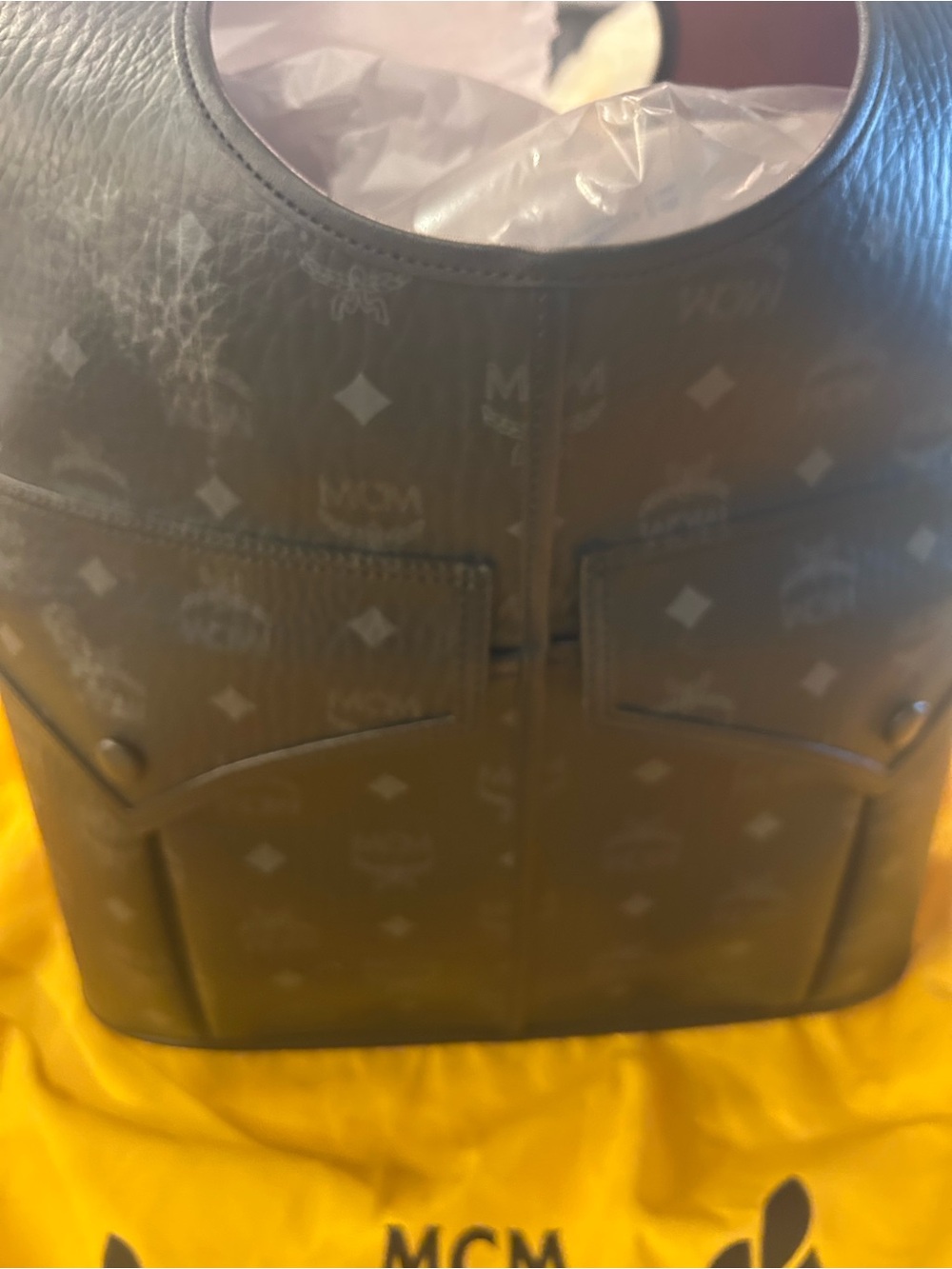 SOLD-MCM Leni Shopper in Visetos Monogram Tote - Picture 2 of 8